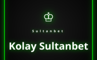 Kolay Sultanbet platformunun arayüzünü gösteren bir dizüstü bilgisayar